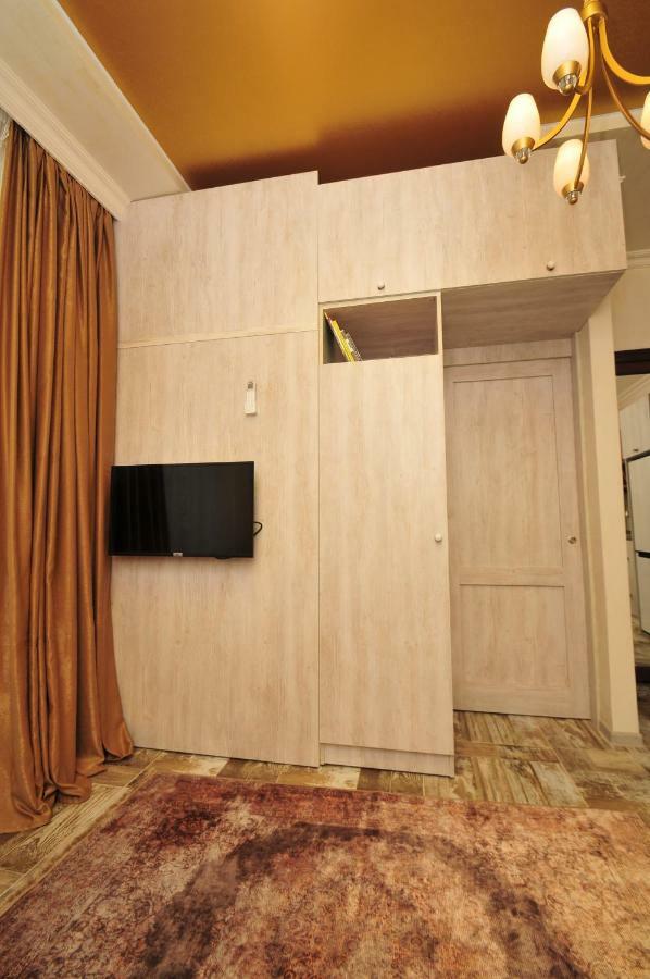 Apartments With A View Of The Trinity Holy Batum Dış mekan fotoğraf